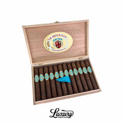 Crowned Heads La Imperiosa