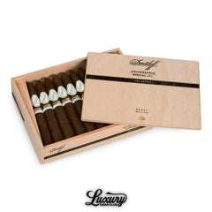 Davidoff 702 Series