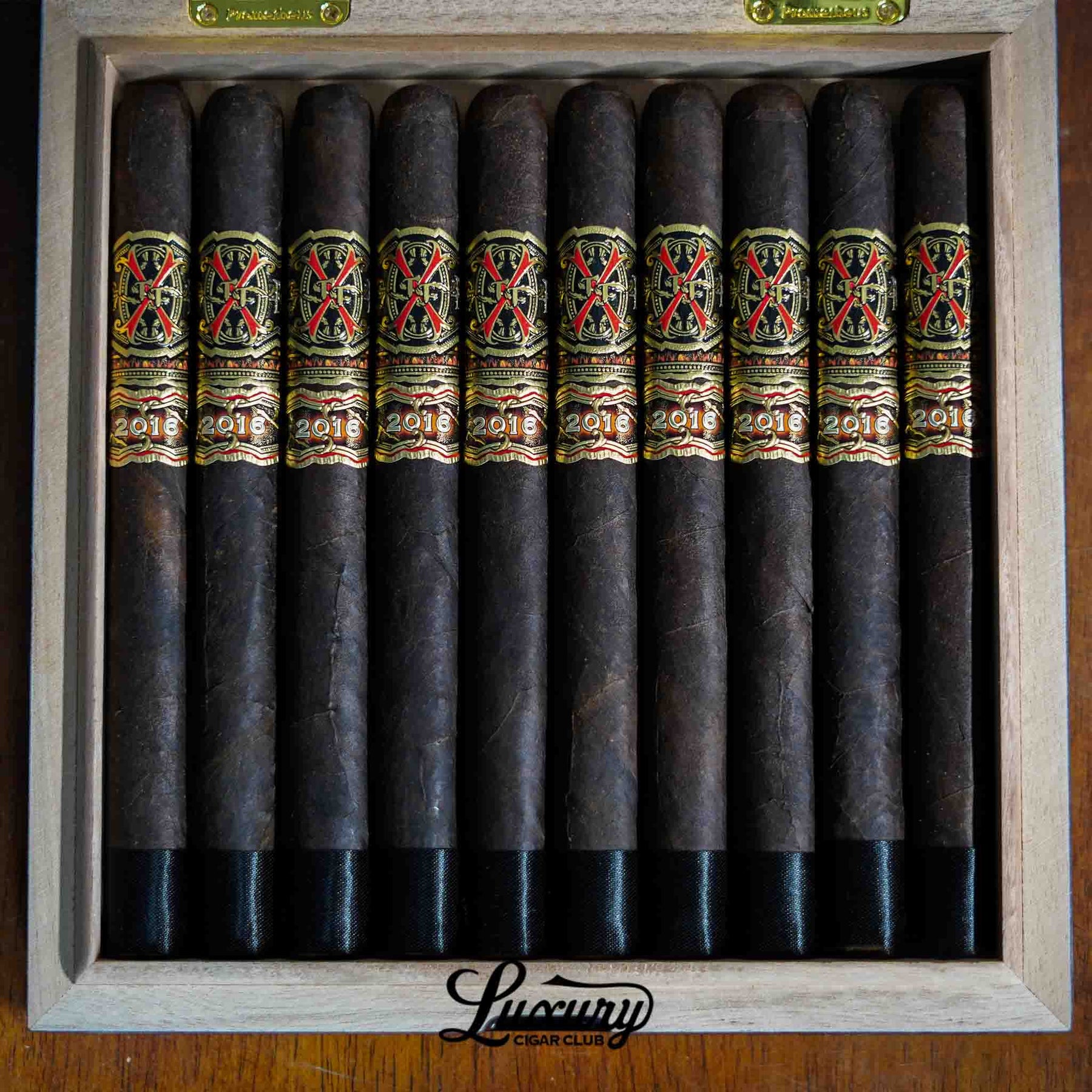 Fuente Fuente OpusX Heaven & Earth Rare Black Double Corona (Unicorn)