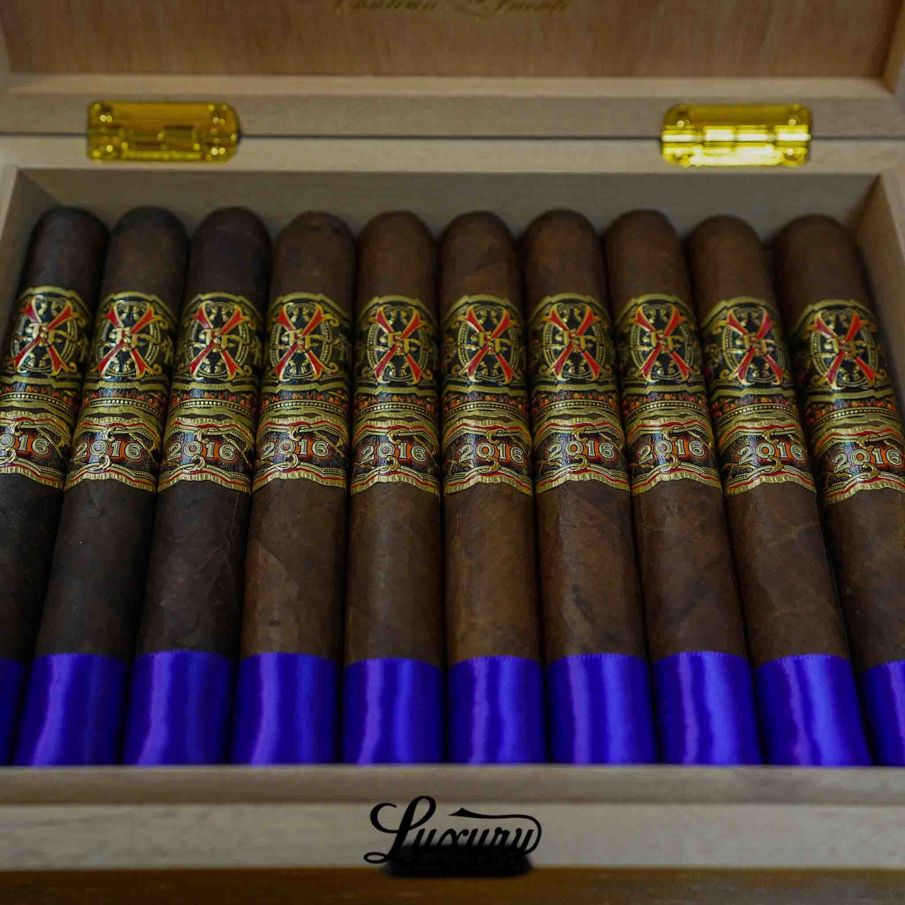 Fuente Fuente OpusX Heaven & Earth Scorpio Maduro (Unicorn)