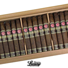 La Flor Dominicana 30th Anniversary